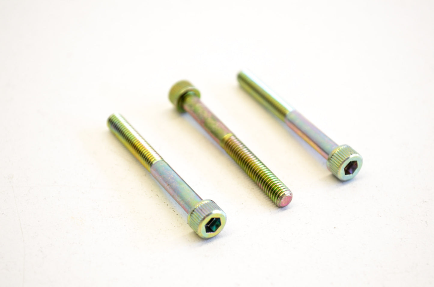 OEM Arctic Cat 8006-406 Cap Screw 10-32X1.75 Qty 3 NOS