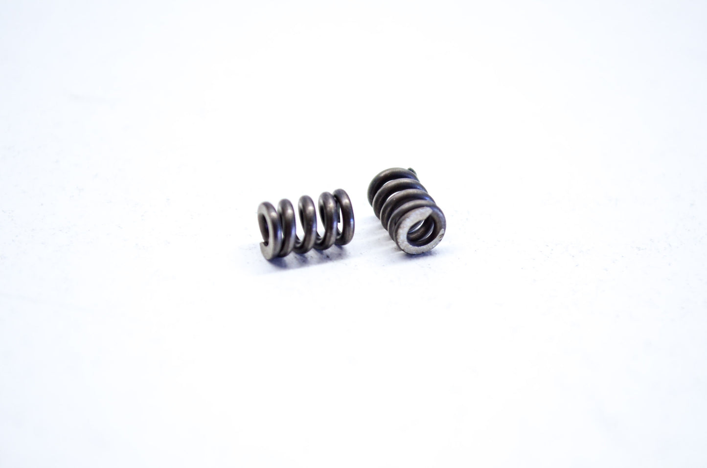 OEM Yamaha 90501-12081-00 Compression Spring Qty 2 NOS