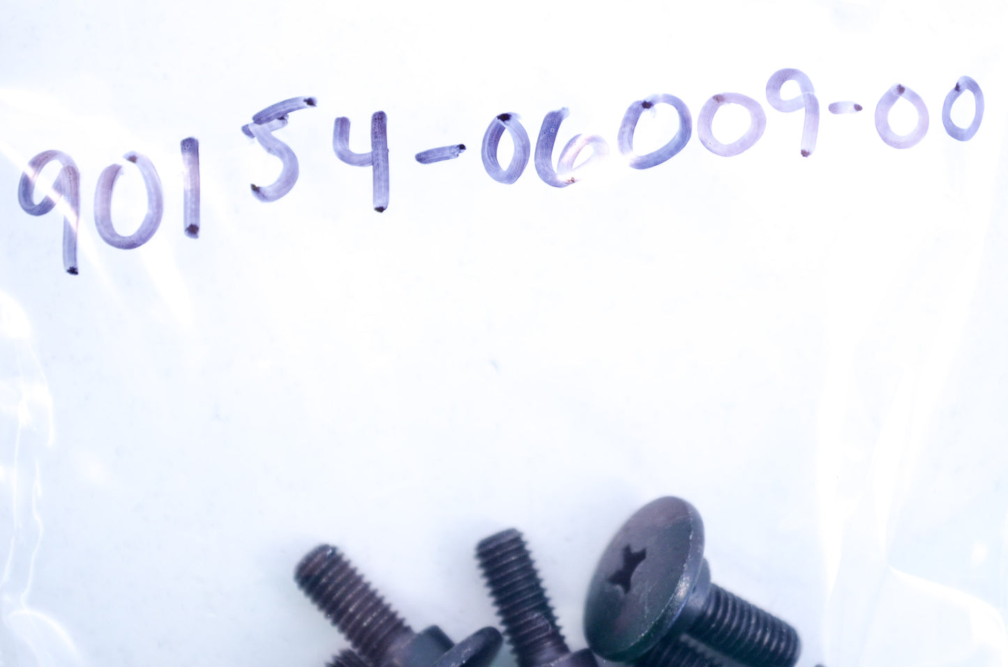 OEM Yamaha 90154-06009-00 Binding Screw NOS
