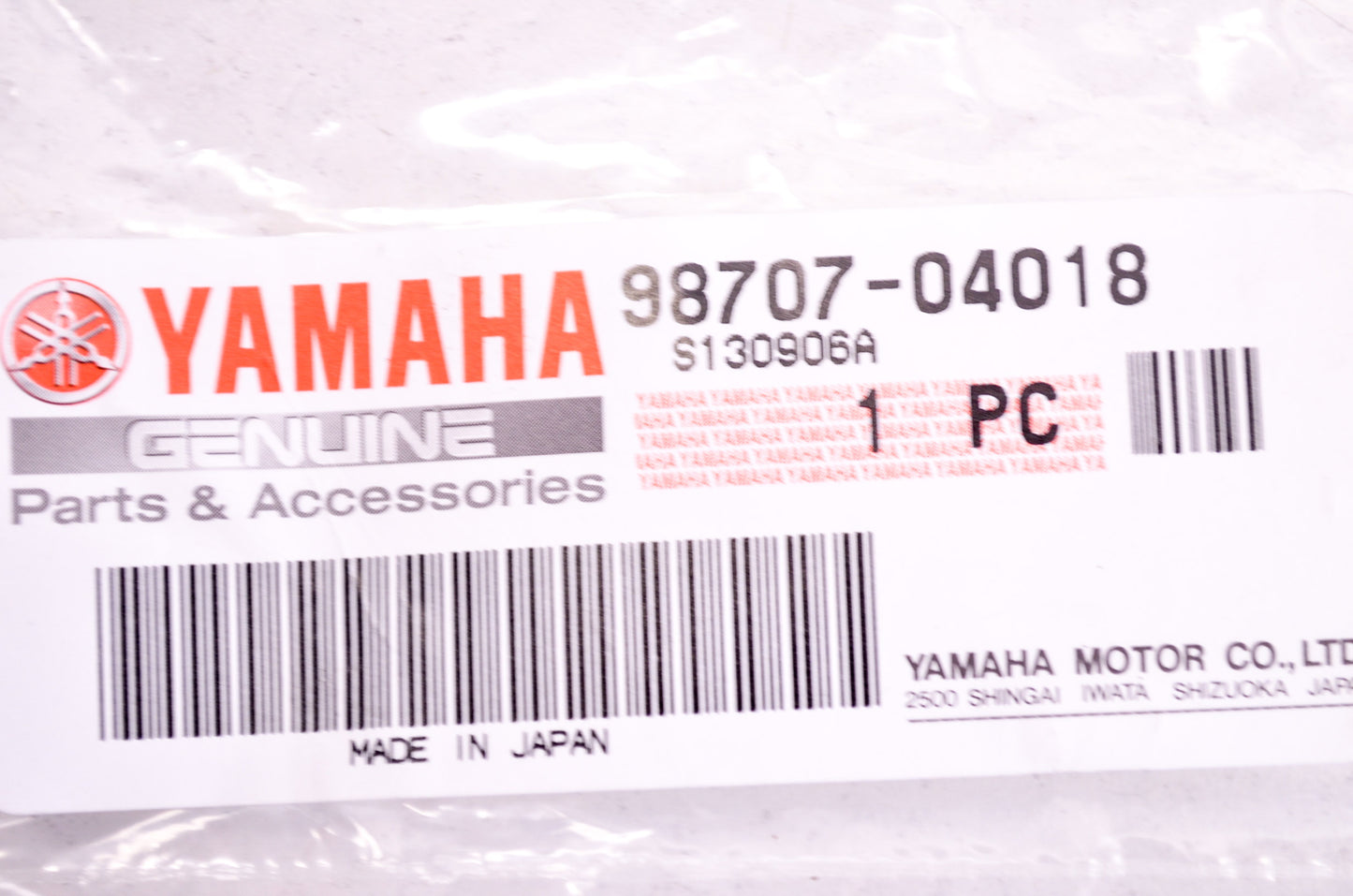 New OEM Yamaha 98707-04018-00 Flat Head Screw NOS