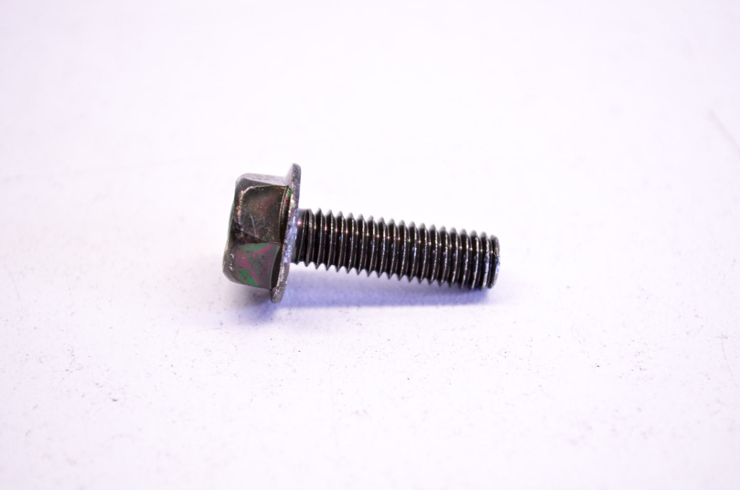 New OEM Yamaha 95817-06020-00 Flange Bolt NOS