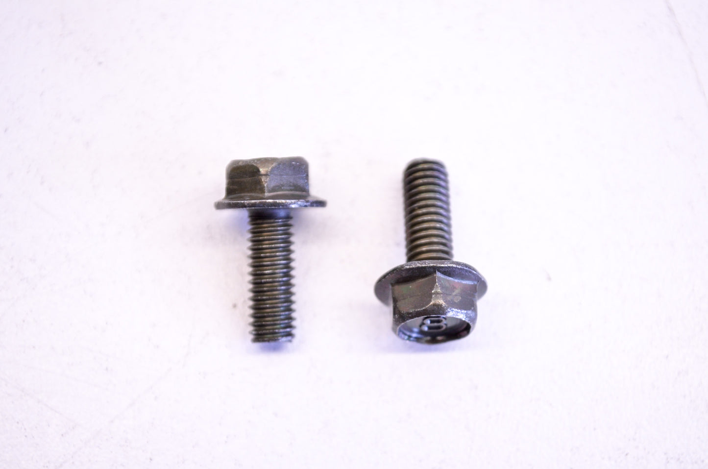 OEM Yamaha 95817-06016-00 Flange Bolt Qty 2 NOS