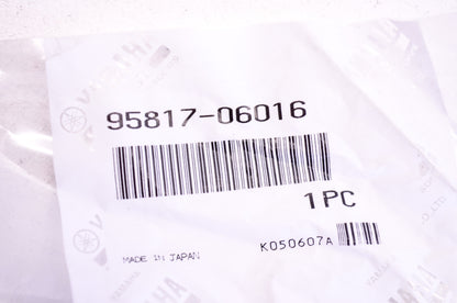 OEM Yamaha 95817-06016-00 Flange Bolt Qty 2 NOS
