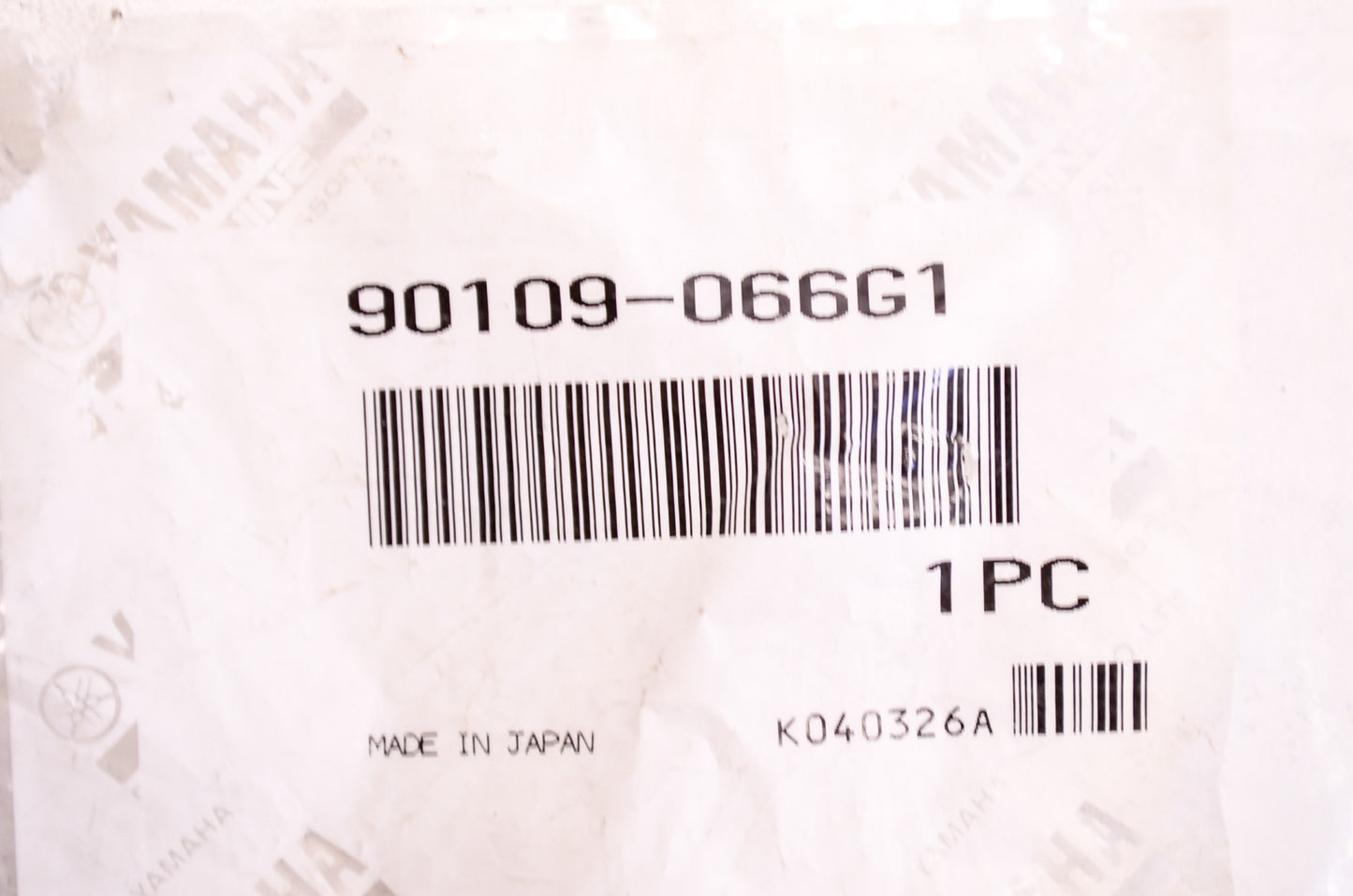 OEM Yamaha 90109-066G1-00 Bolt NOS