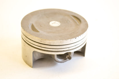 OEM Yamaha 1S4-11631-10-A0 Piston STD NOS