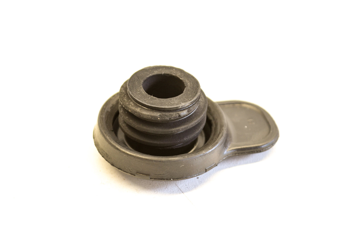 New OEM Yamaha 2N3-21771-01-00 Body Cap NOS