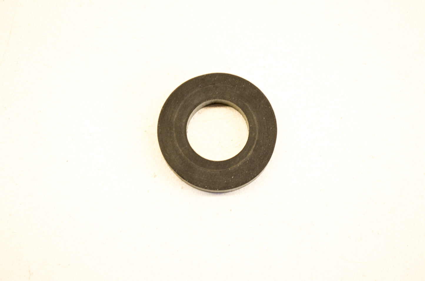 New OEM Yamaha 90202-14077-00 Plate Washer NOS