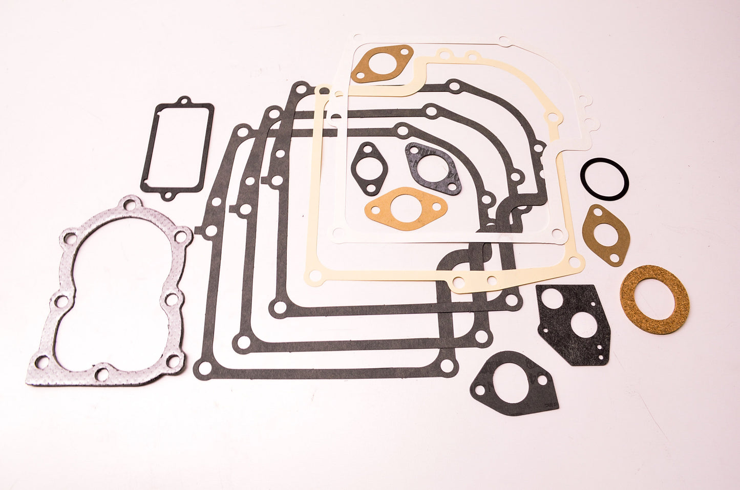 New Briggs & Stratton Engine Gasket Kit NOS