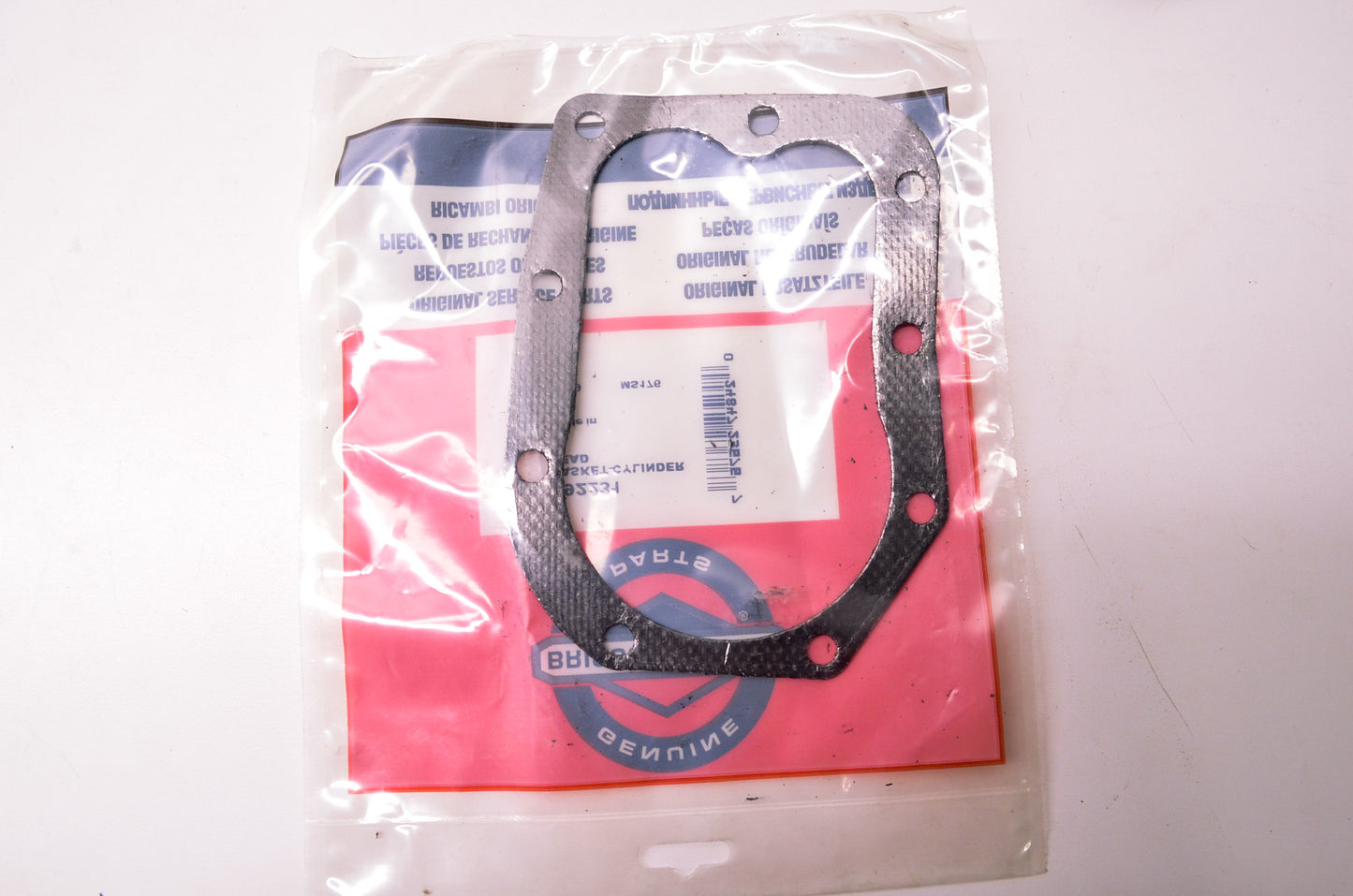 New Briggs & Stratton 692231 Cylinder Head Gasket NOS