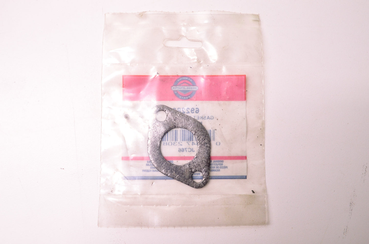 New Briggs & Stratton 692282 Exhaust Gasket NOS