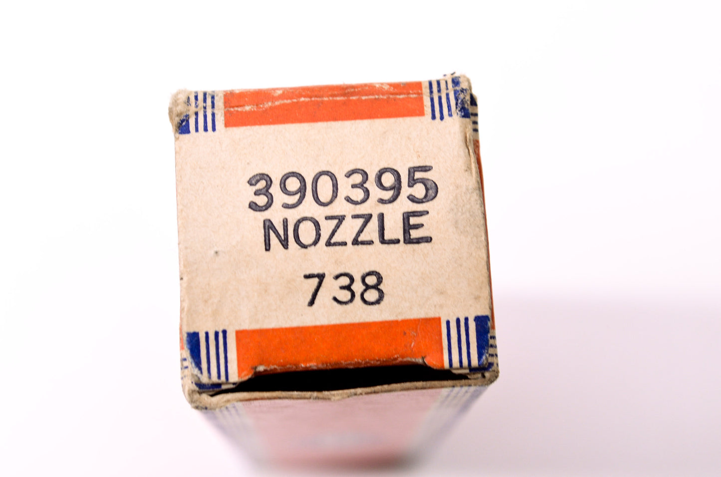 New Briggs & Stratton Carburetor Nozzle NOS