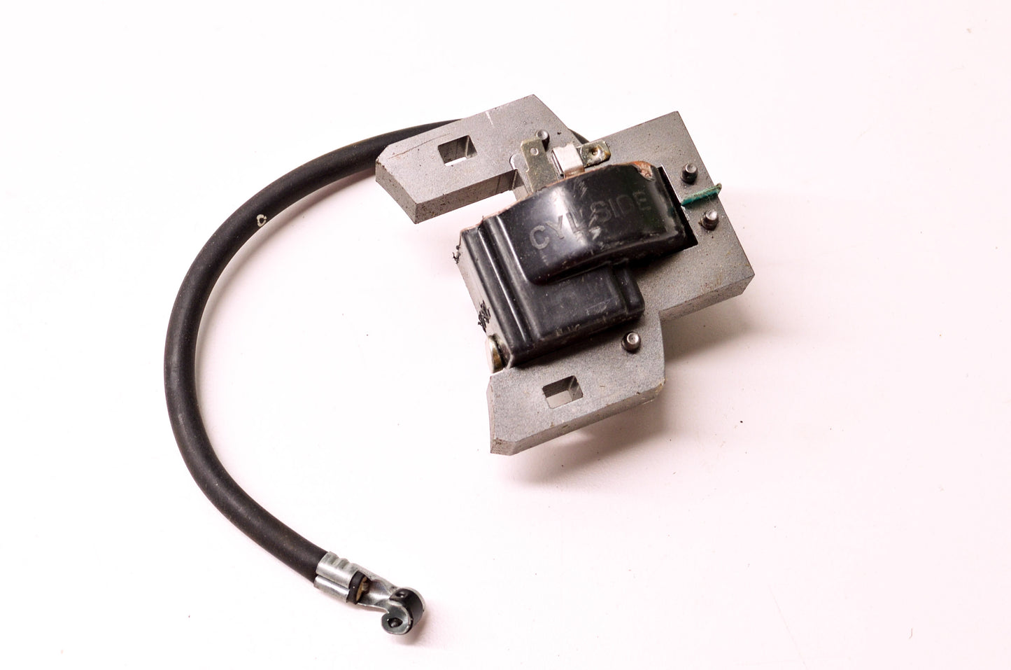 New OEM Briggs & Stratton Ignition Coil NOS