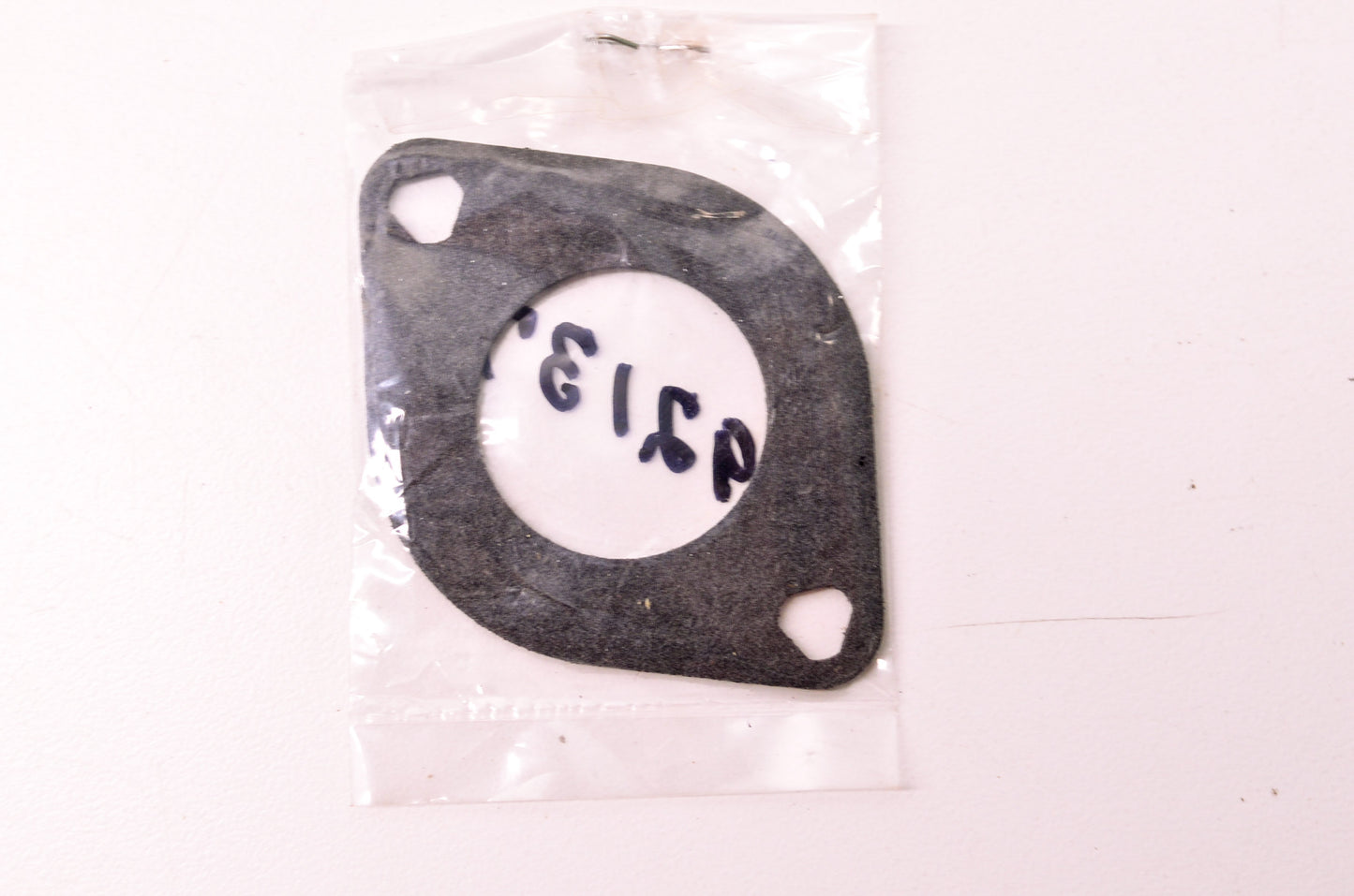 New Briggs & Stratton Intake Gasket NOS