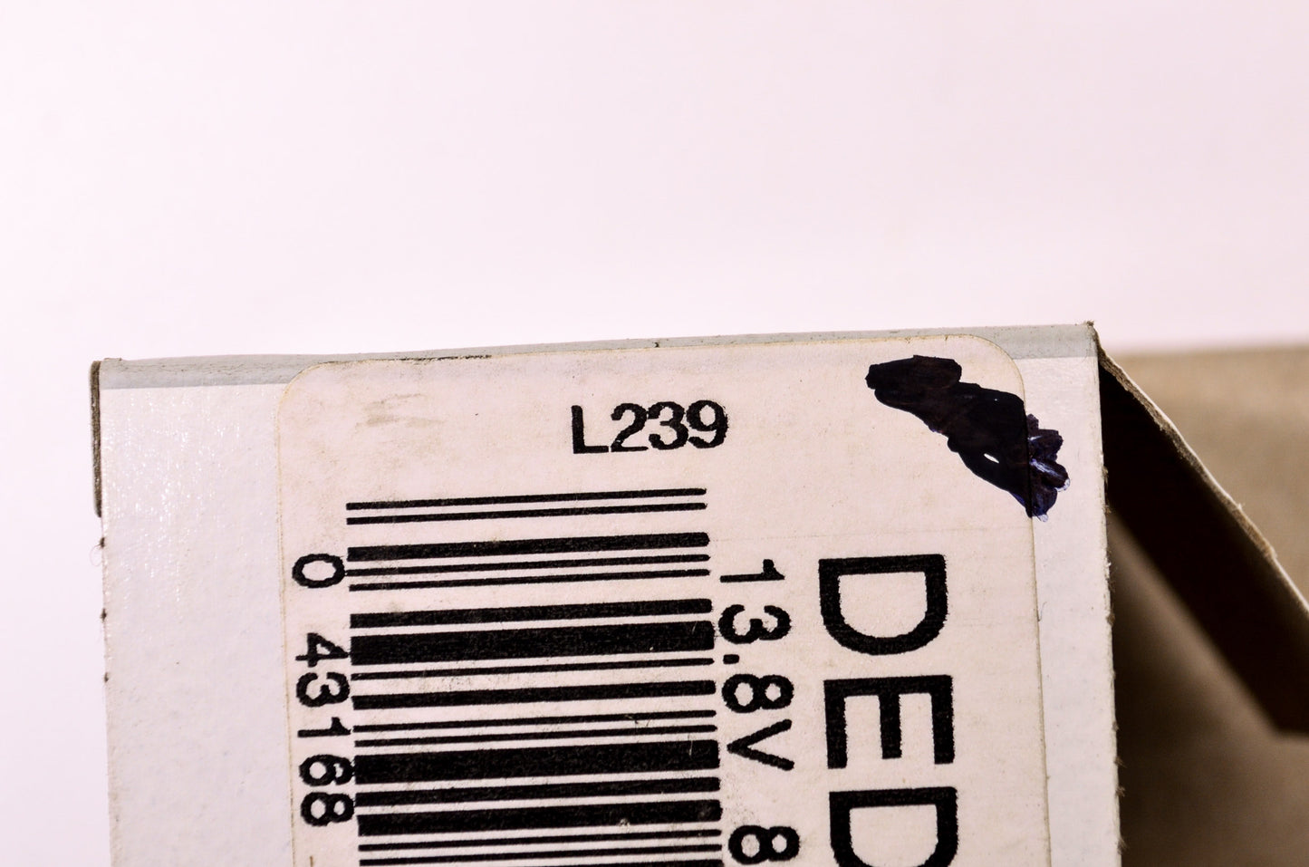 GE L239 Bulb 13.8V 85W NOS