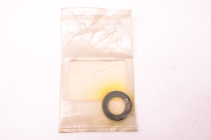 OEM Honda 91202-ZE6-003 Oil Seal 22X35X6 NOS
