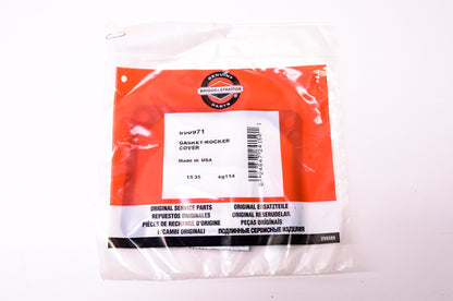 New Briggs & Stratton Rocker Cover Gasket NOS