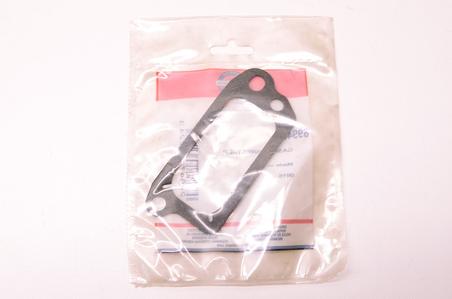 New Briggs & Stratton Breather Gasket NOS