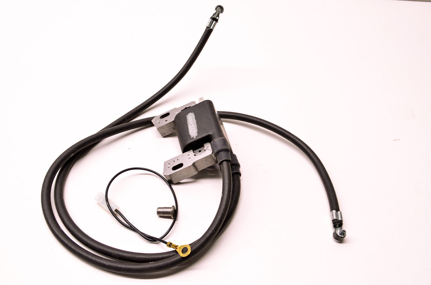 New Briggs & Stratton Magneto Armature Ignition Coil NOS