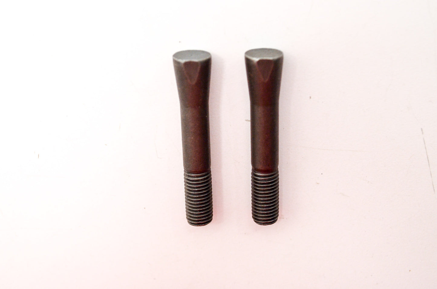 Rotary 10-7886, 7886 Long Hub Bolt Snapper Qty 2 NOS