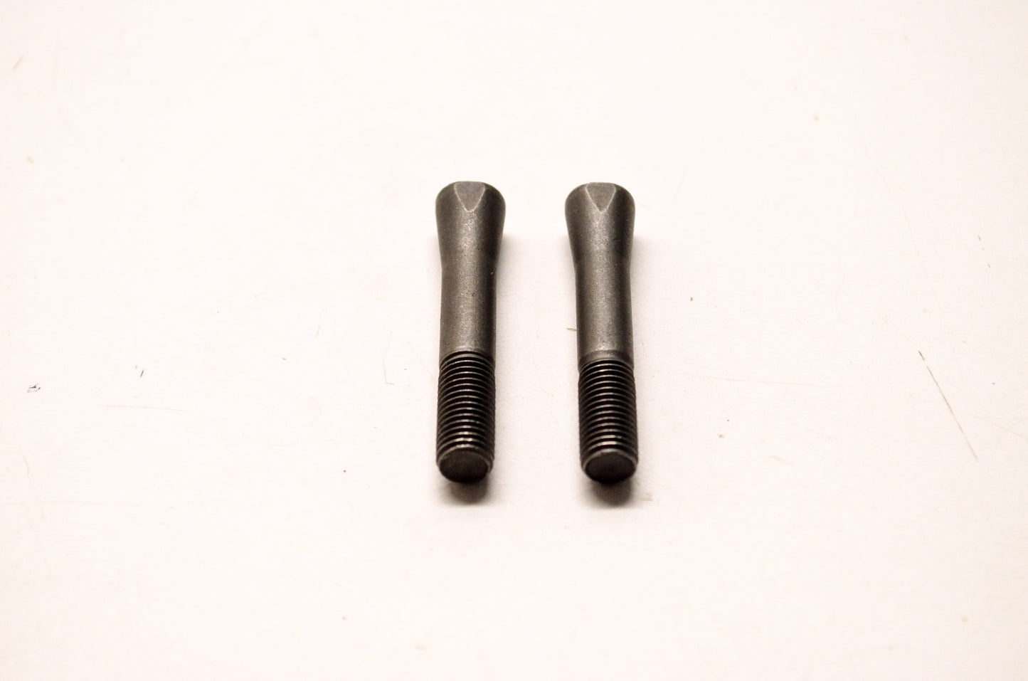 Rotary 10-7886, 7886 Long Hub Bolt Snapper Qty 2 NOS
