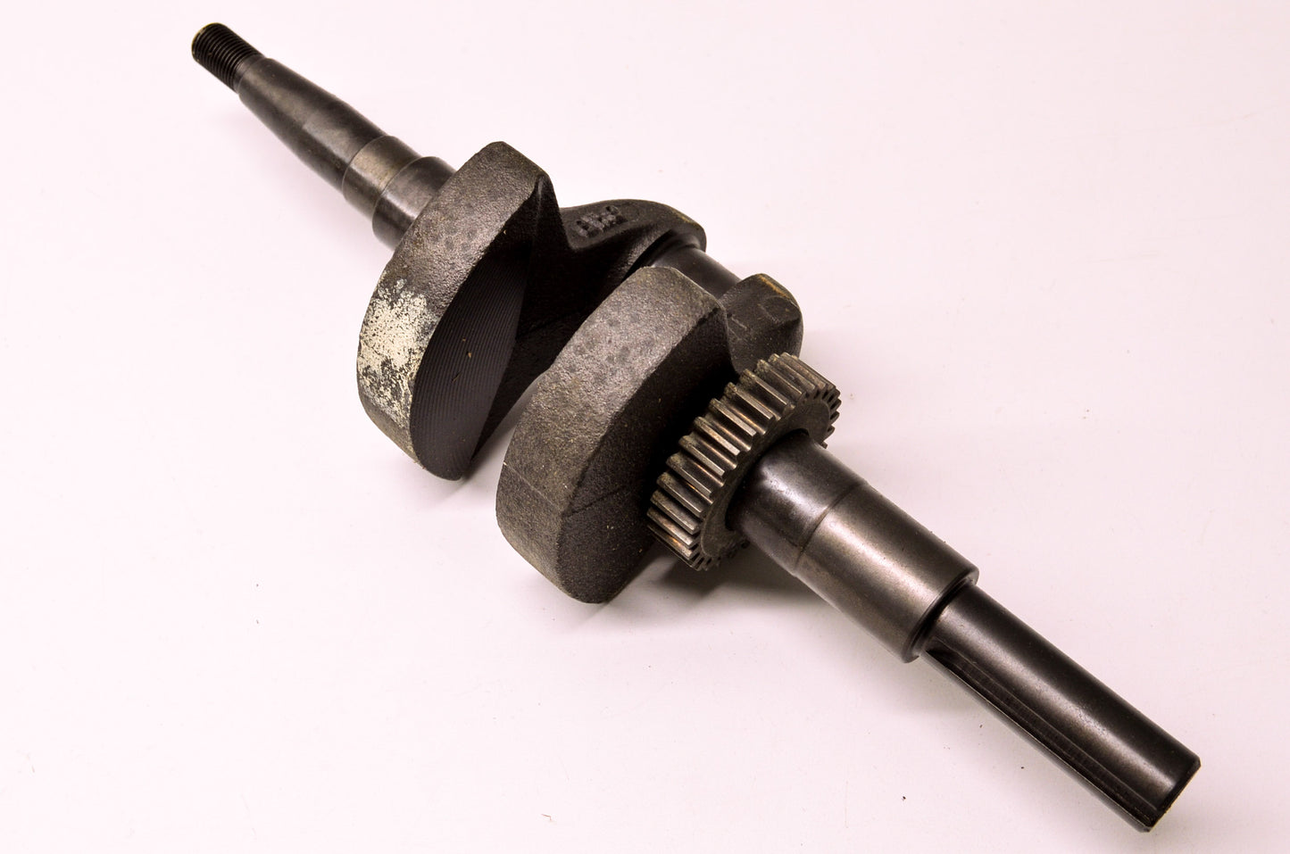 New Tecumseh Crankshaft NOS