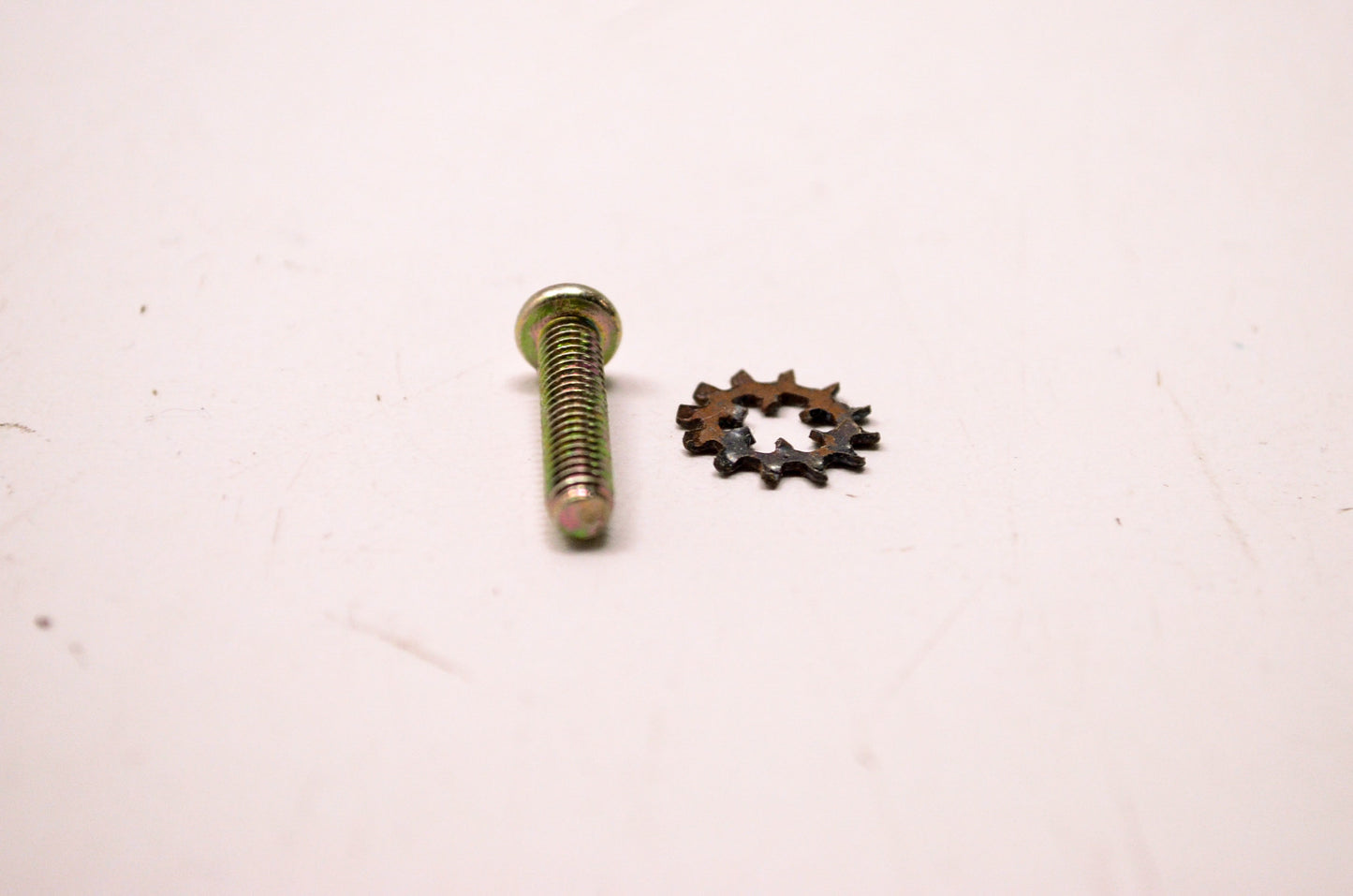 Tecumseh 650139 Screw NOS