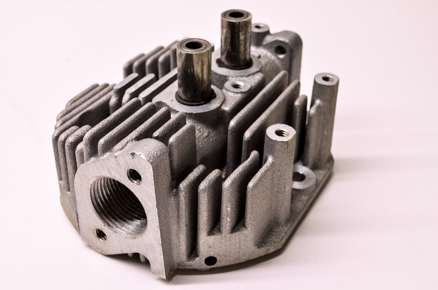 New Tecumseh Cylinder Head NOS