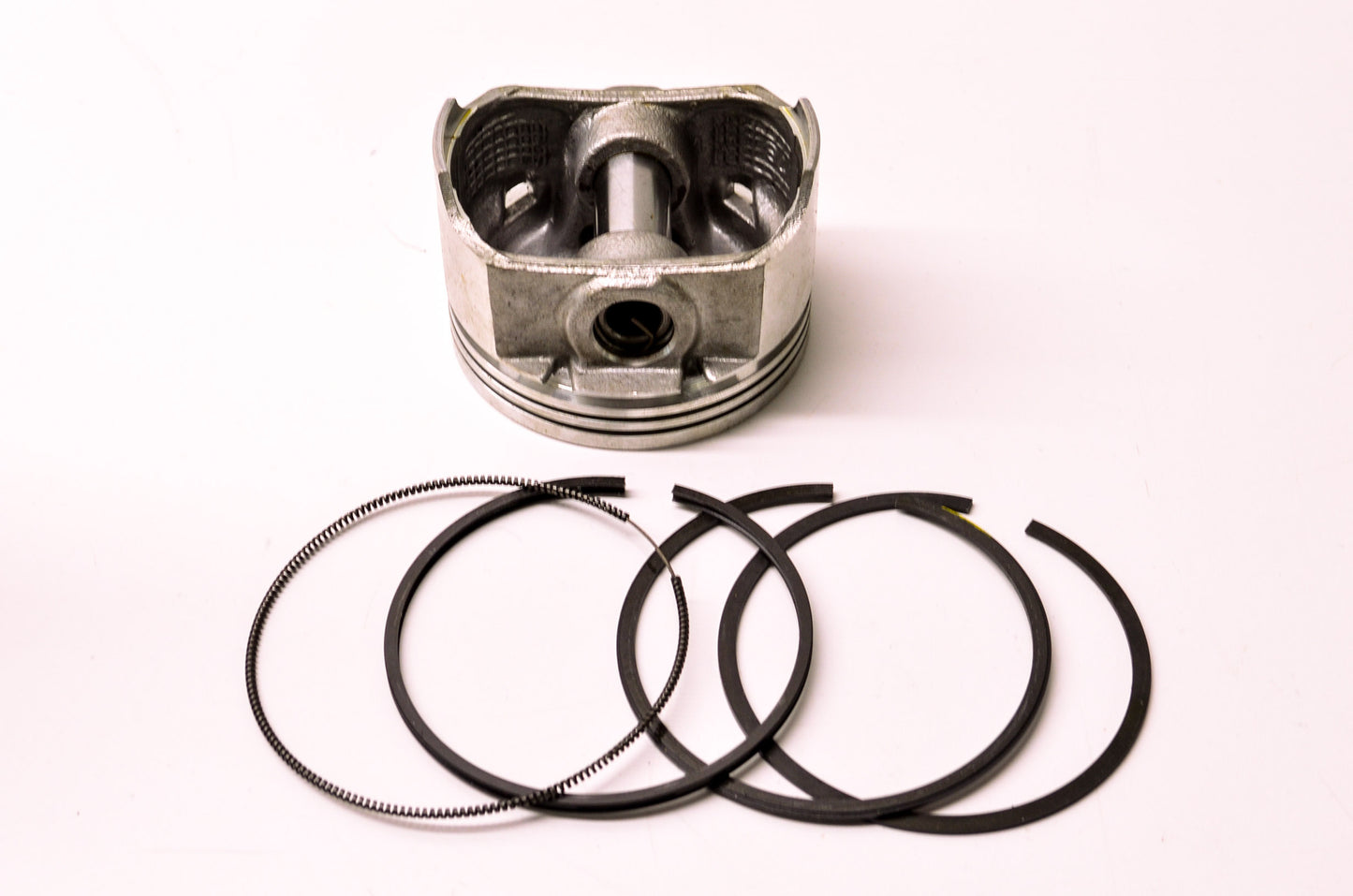 New Tecumseh Piston Kit NOS