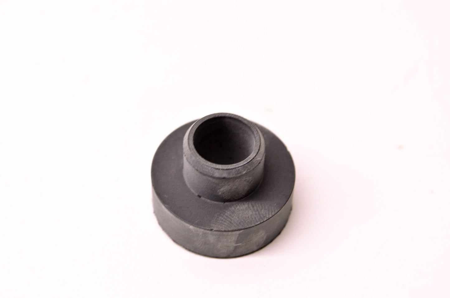 New Kohler 25 313 03-S Rubber Grommet NOS