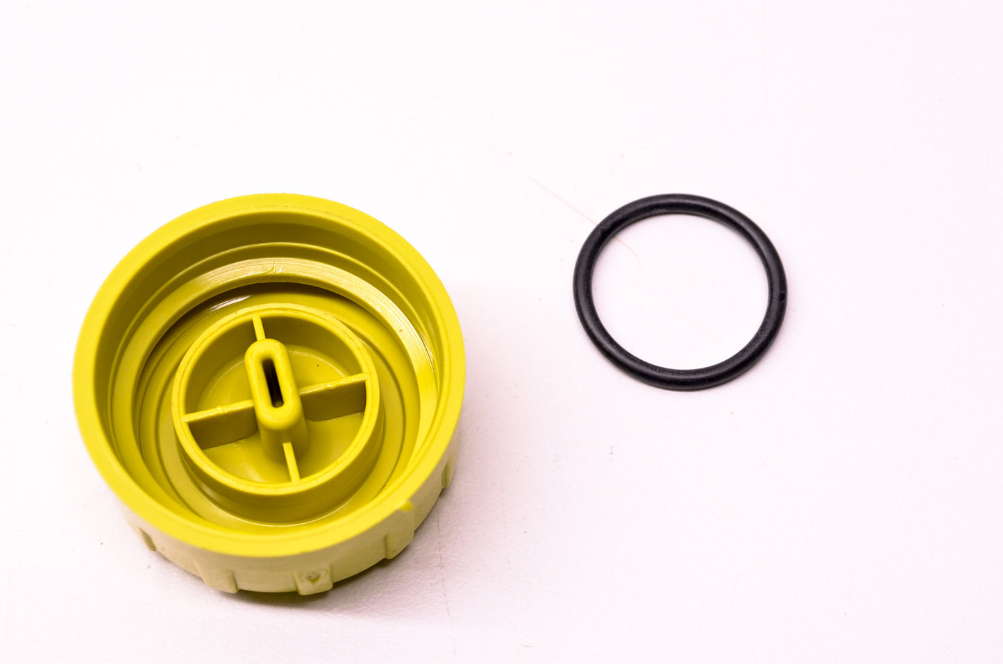 New Kohler Yellow Oil Fill Cap NOS