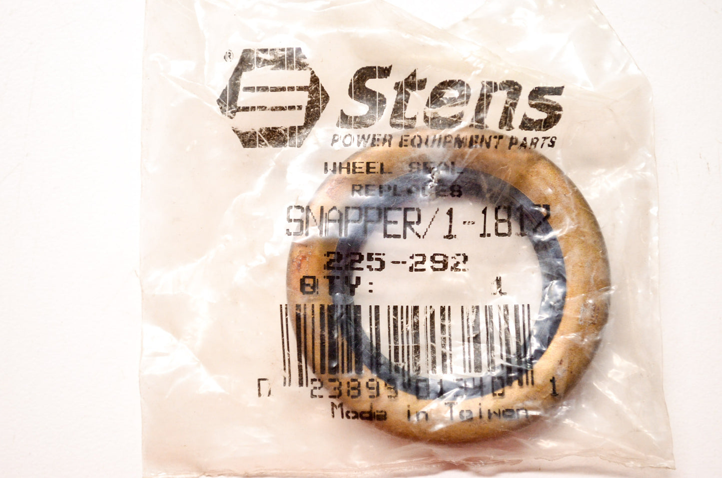 Stens 225-292, 1-1817, 11817 Oil Seal Snapper NOS