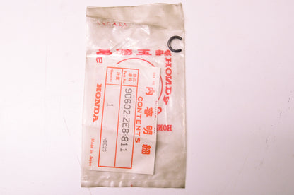 OEM Honda 90602-ZE8-811 Retaining Ring