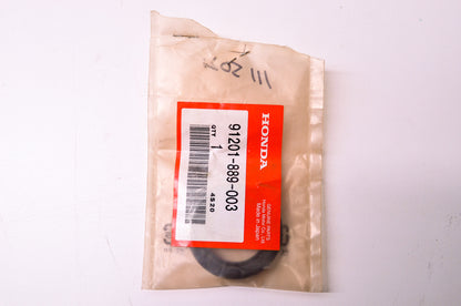 OEM Honda 91201-889-003 Oil Seal 30X45X8 NOS