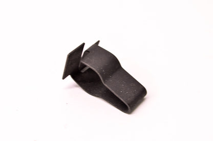 MTD 732-04631A Trailshield Clip NOS