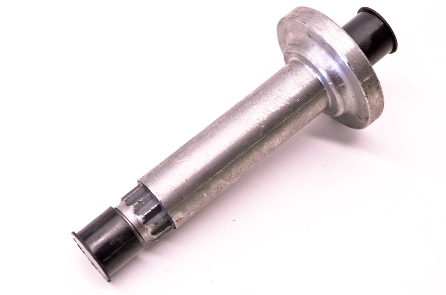 New MTD Deck Spindle Shaft NOS