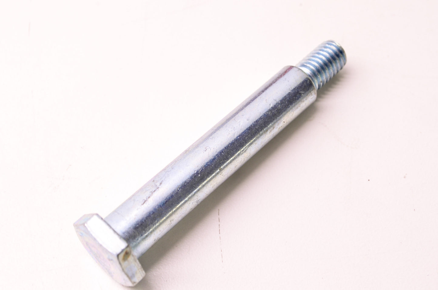 New MTD Wheel Shoulder Bolt 938-0481A NOS