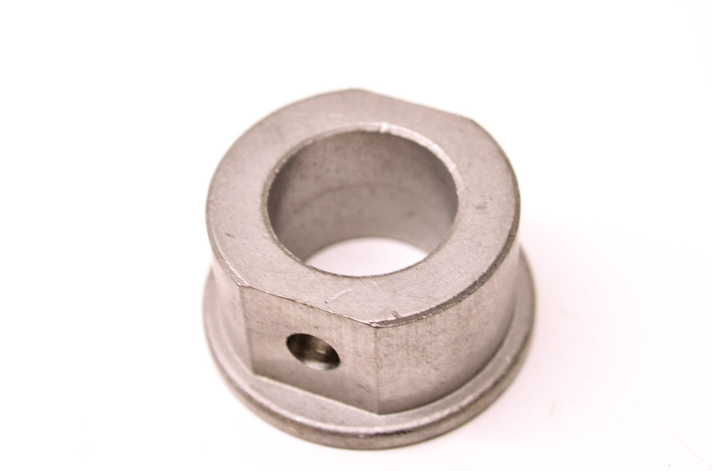 Murray 302303 Front Spindle Bearing Bushing NOS