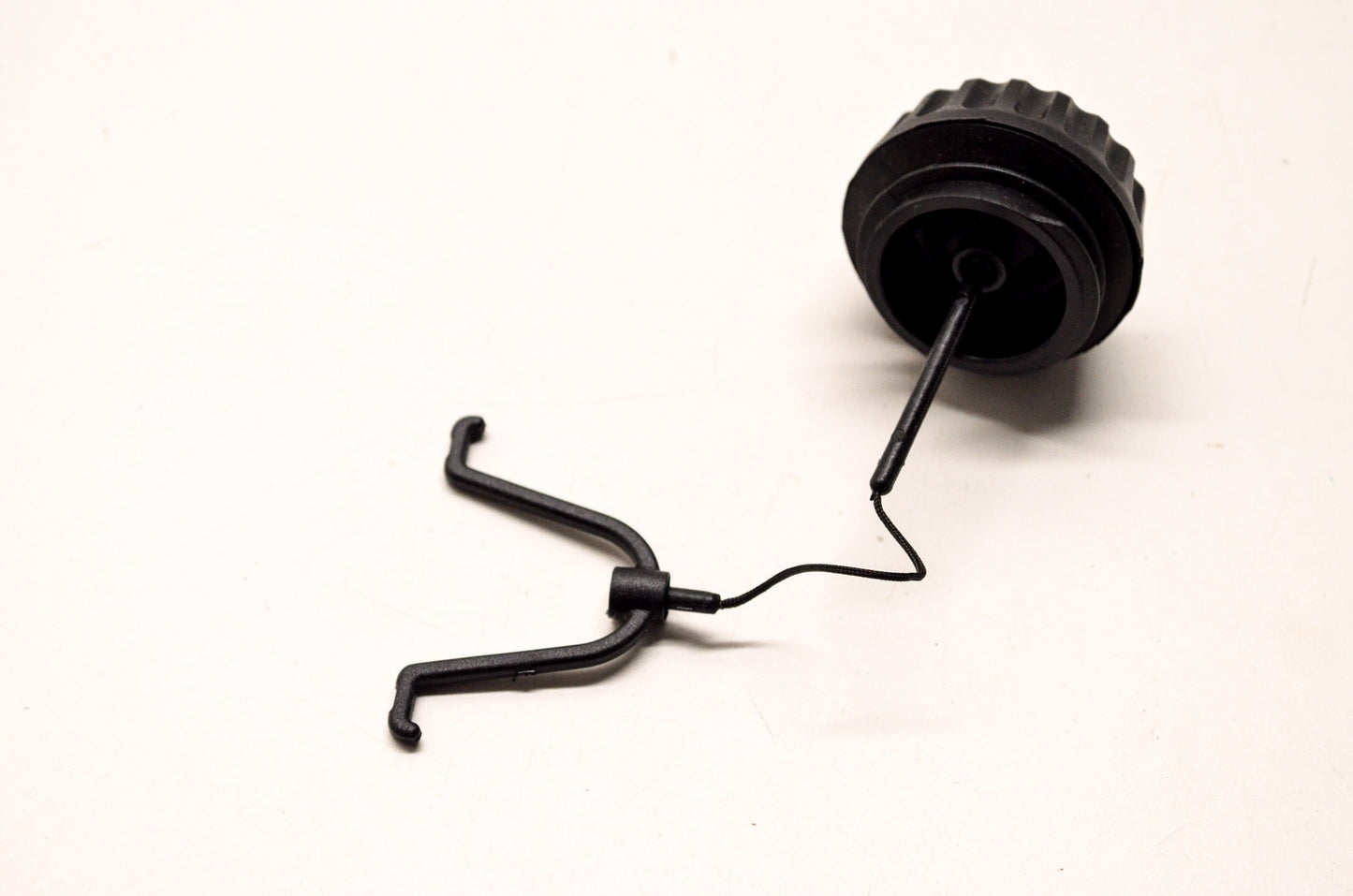 Rotary 39-7299, 7299 Fuel Gas Cap Assembly Stihl NOS