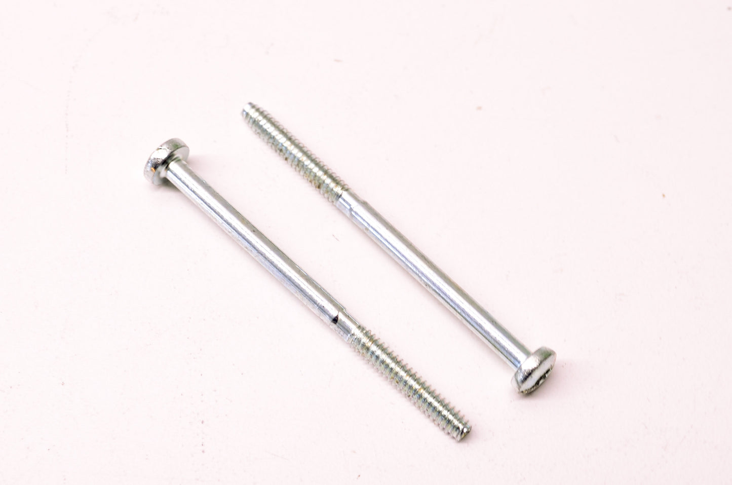 AYP 146072 Screw Qty 2 NOS