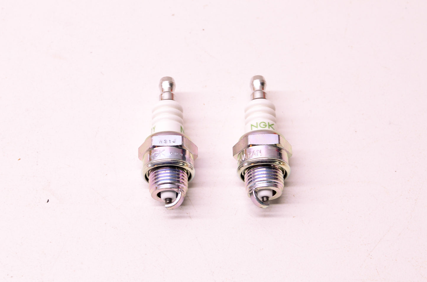 NGK BPM7Y, 4921 Spark Plug QTY 2 NOS