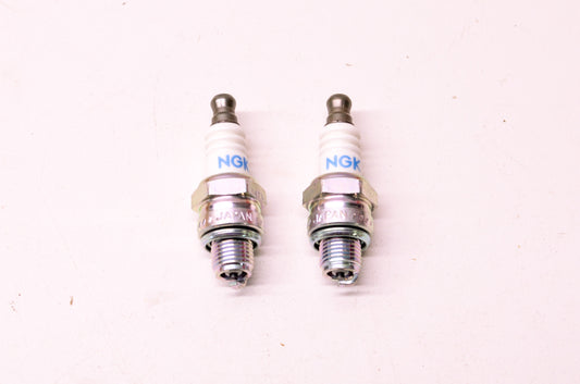 NGK CMR7A, 7543 Spark Plug Qty 2 NOS