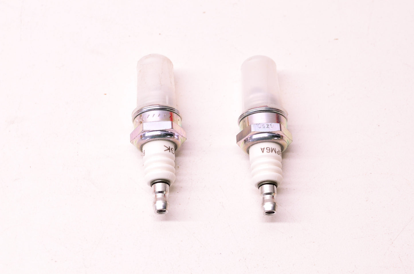 NGK BPM6A, 7021 Spark Plug Qty 2 NOS
