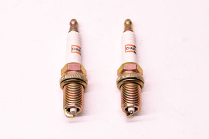 Champion 2071 Spark Plug Qty 2 NOS