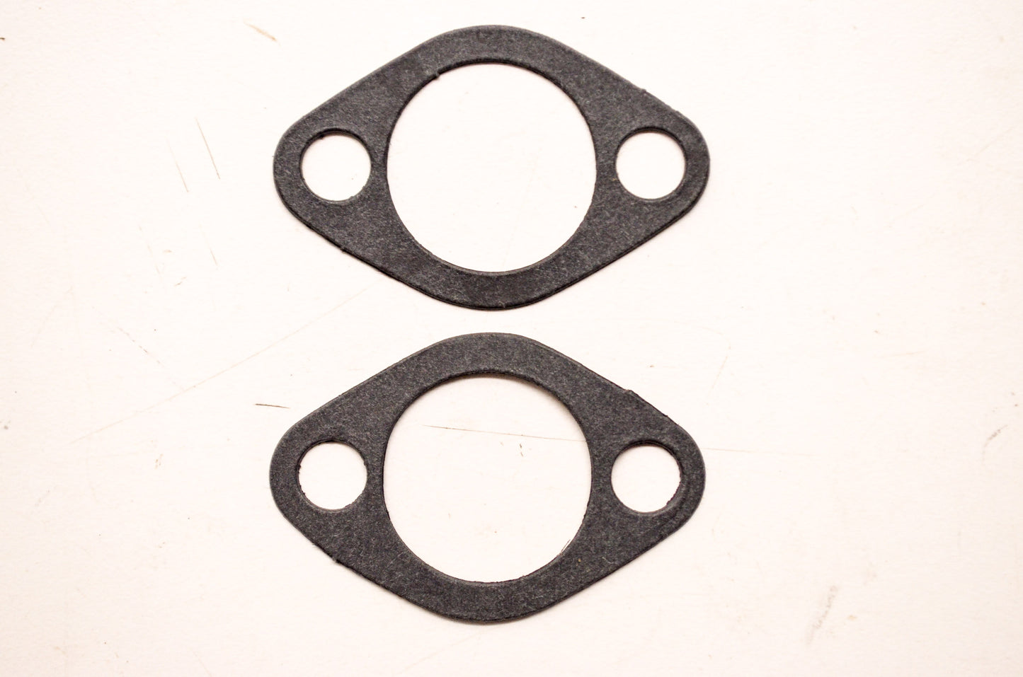 Rotary 23-3553, 3553 Exhaust Gasket Tecumseh Qty 2 NOS
