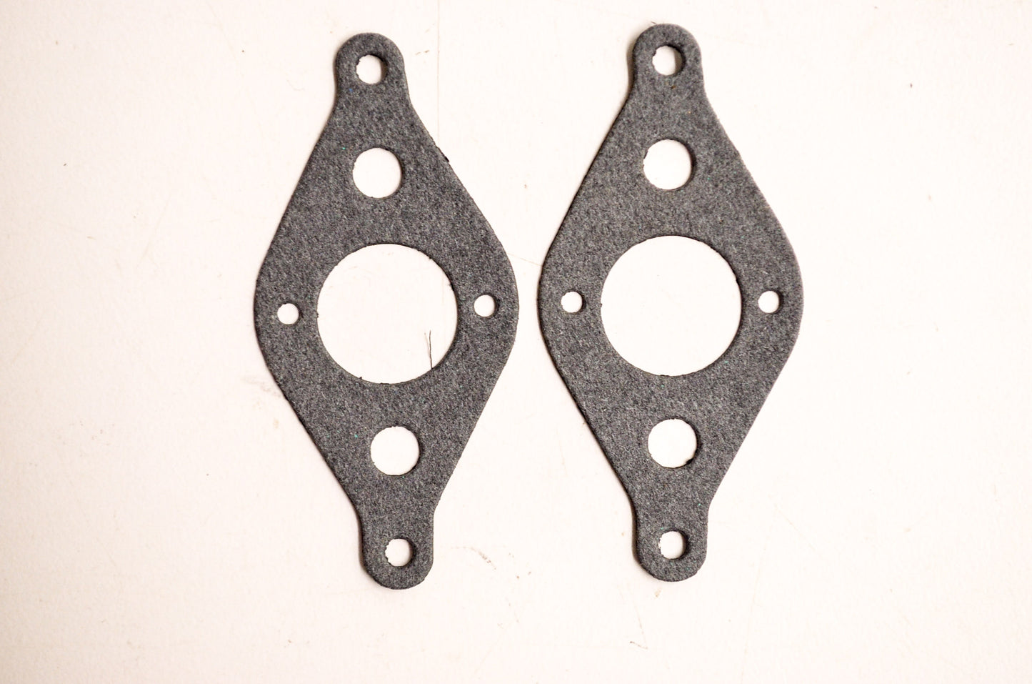 Rotary 23-7168, 7168 Carb Carburetor Mounting Gasket Qty 2 NOS