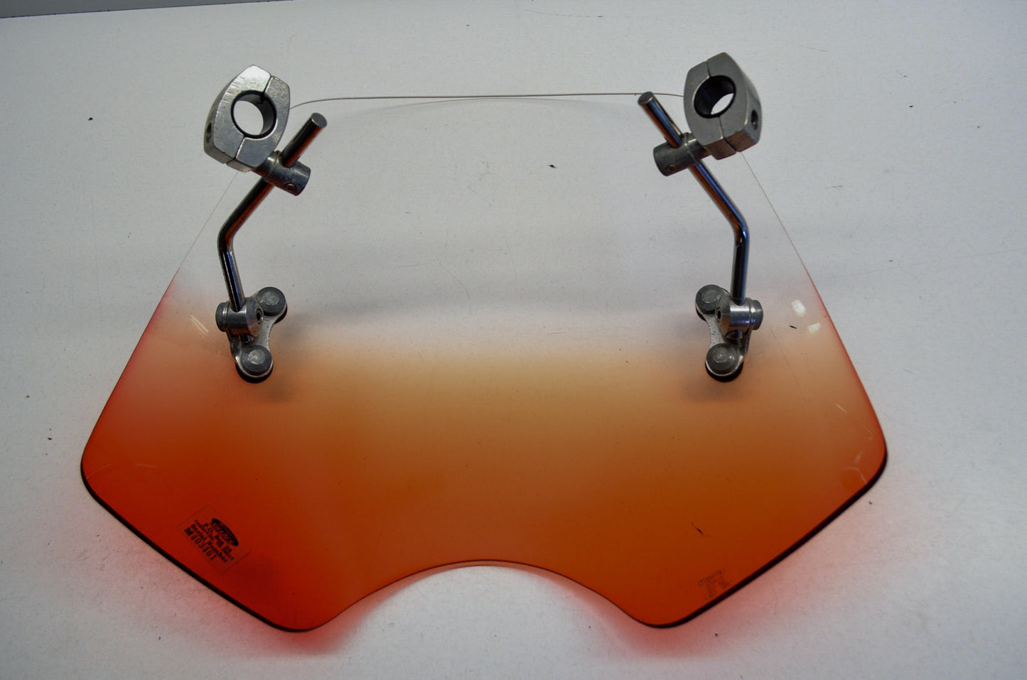 Shooter Windshield Ruby Gradient