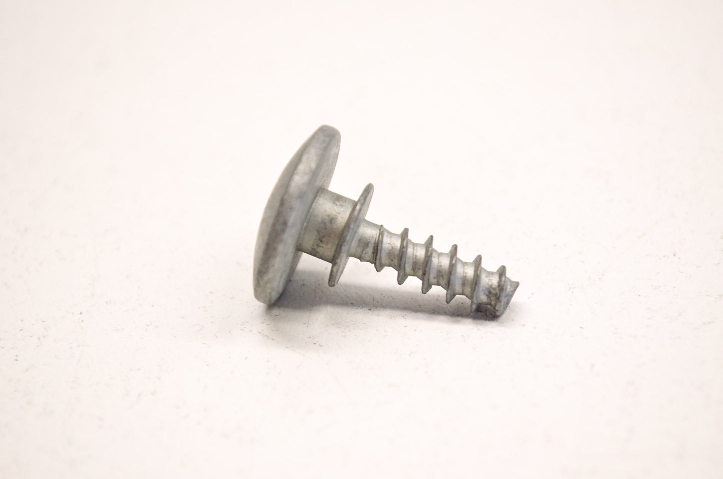 New OEM KTM Seat Fastening Screw 6x23/18 NOS