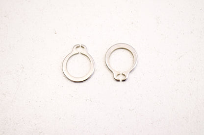 New OEM KTM Circlip 9x1 QTY 2 NOS