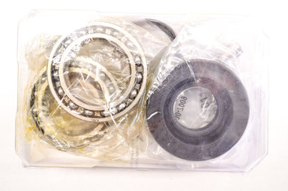 Moose Racing A25-2009, 25-2009 Rear Differential Bearing and Seal Kit NOS