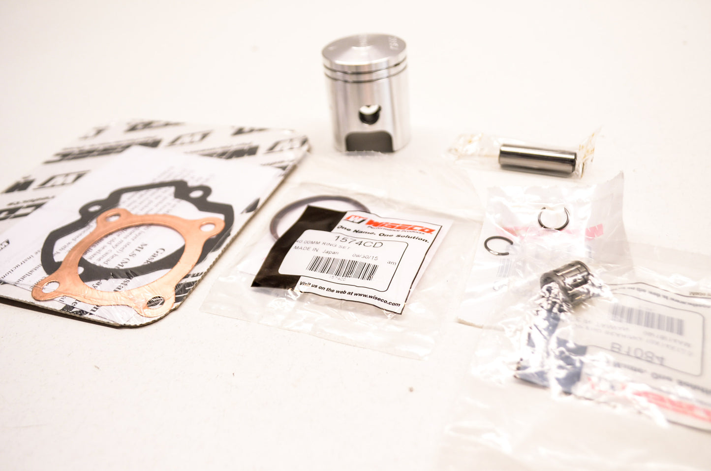 New Wiseco Top End Piston Kit NOS